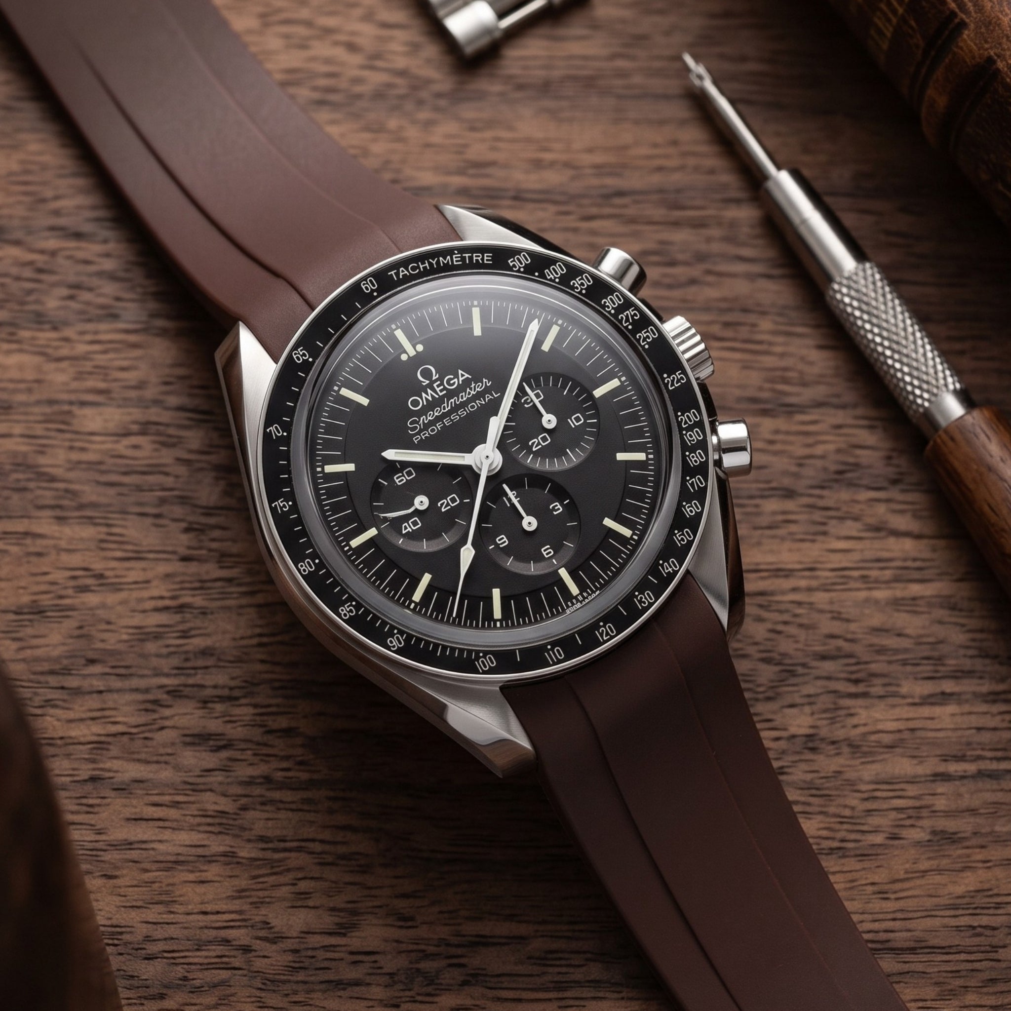 Kautschukarmband – Für Omega Speedmaster – Braun - Helvetus