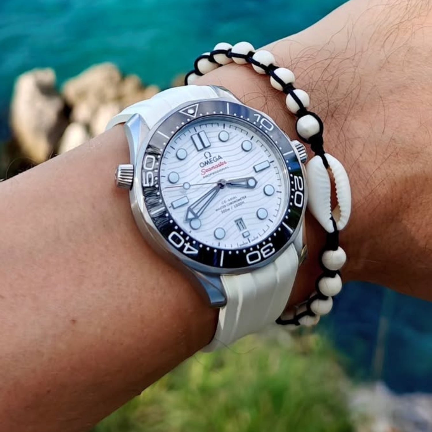 Omega Seamaster (Diver) 300M Kautschukarmband – Weiss - Helvetus DE