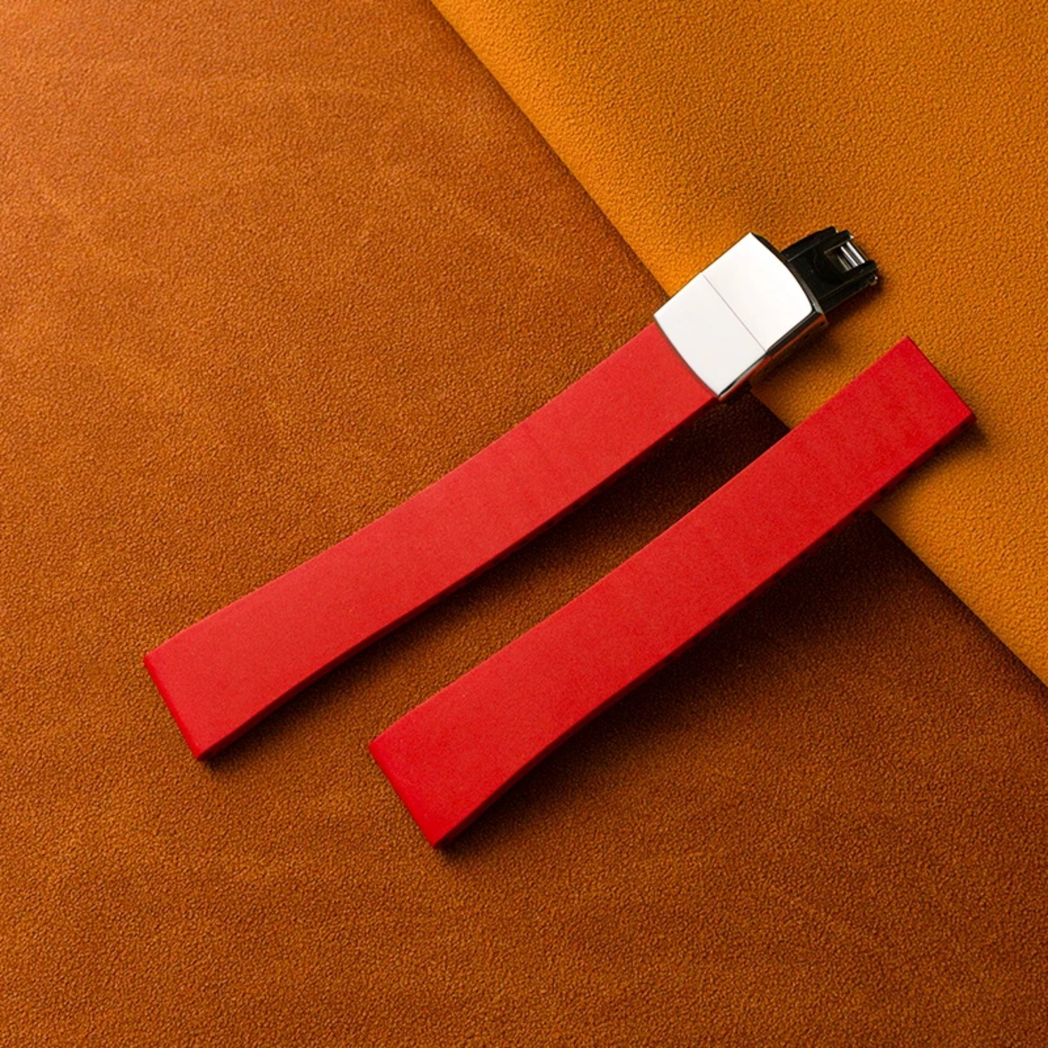 CTS Armband – Rot – FKM - Kautschuk - Helvetus DE
