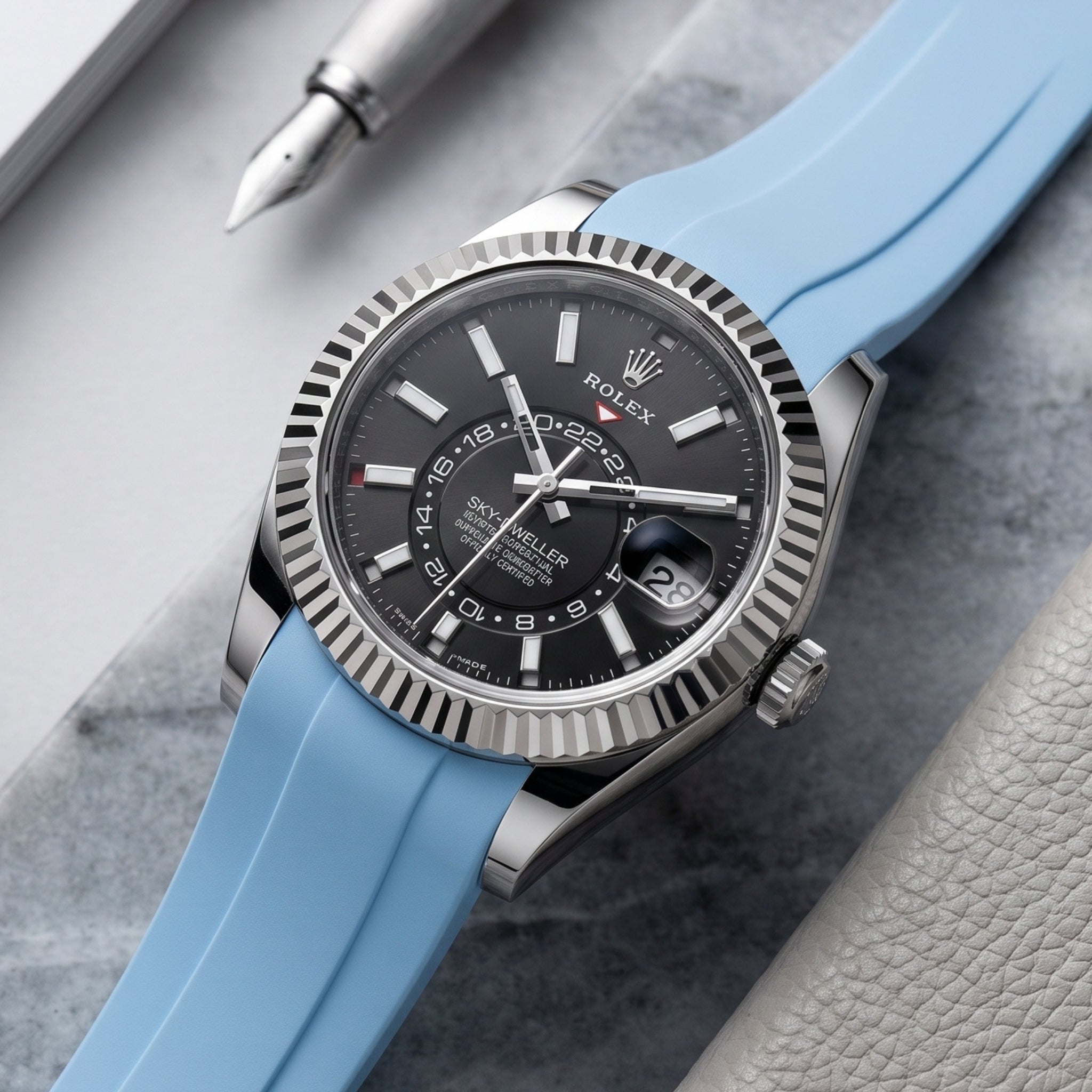 Faltschliesse Kautschukarmband für Rolex Sky-Dweller – Baby Blau - Helvetus